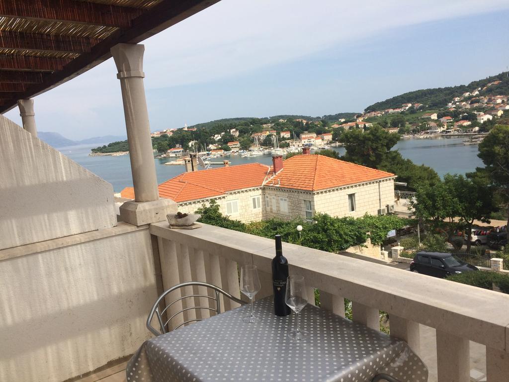 Apartments Luka Lumbarda Kültér fotó